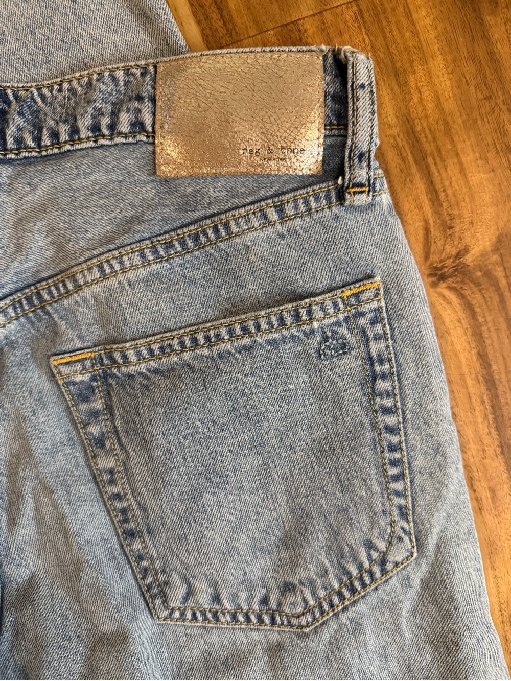 rag & bone Sofie Two-Tone High-Rise Wide-Leg Jeans - Picture 8 of 8